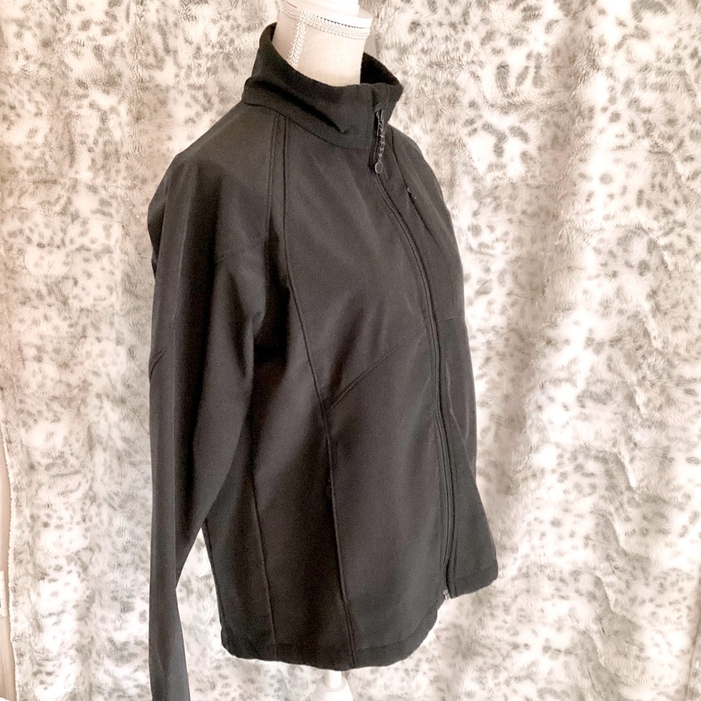 Black Diamond Soft Shell Jacket - image 3
